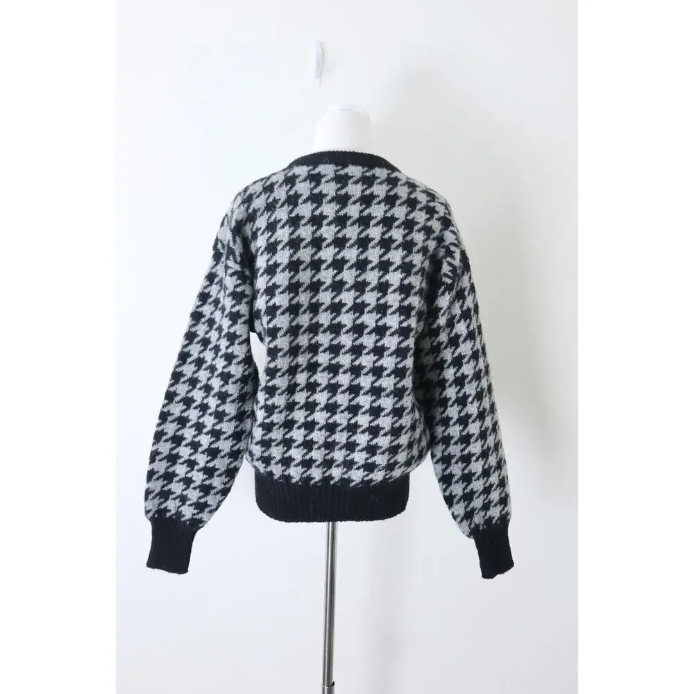 Vintage 1980s CREW Shetland Wool Houndstooth Sweater Pullover Black Gray